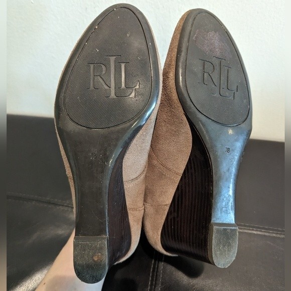 Ralph Lauren TAMIA Genuine Suede Taupe Tan Wedged Booties PORCINI Sport - Picture 6 of 11
